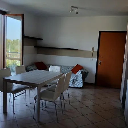 Flat Laura Apartment Cavalcaselle Exterior photo